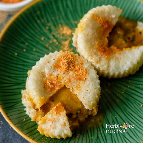 Lava Idli (Sambar filled idli) - Recipe photo by Herbivore Cucina