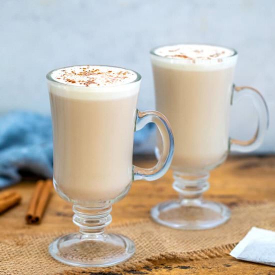 London Fog Latte - Recipe photo by peasandpeonies