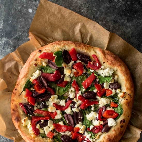 Greek Pizza with Feta and Spinach - Recipe photo by InquiringChef