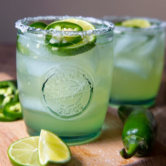 Spicy Jalapeno Margarita - Recipe photo by MamaGourmand