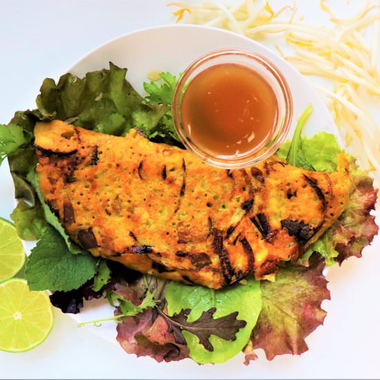 Vegetarian (and Vegan) Banh Xeo - Recipe photo by veryveganval