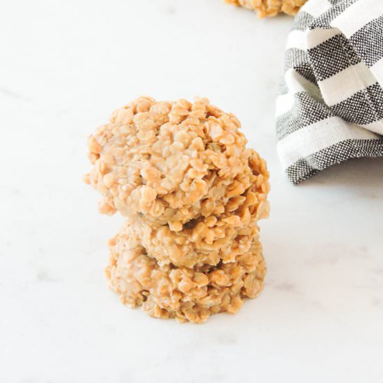 No Bake Peanut Butter Cookies - Recipe photo by Fresh Fit Kitchen