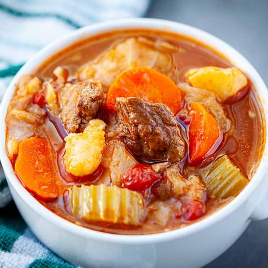Hong Kong Borscht Soup - Recipe photo by ohmyfoodrecipes