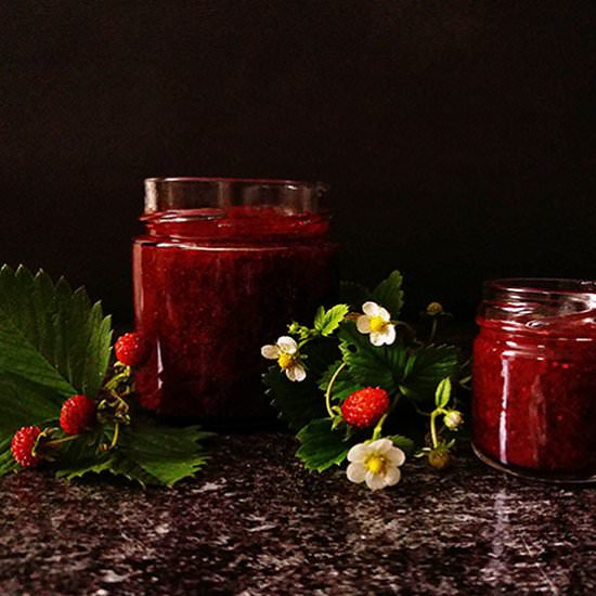 Wild Strawberry Jam without Pectin - Recipe photo by 2pots2cook
