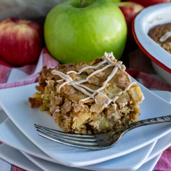 Caramel Apple Pecan Blondies - Recipe photo by whattheforksfordinner