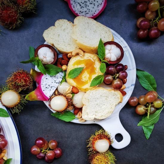 Easy baked Camembert - Recipe photo by cookmorphosis