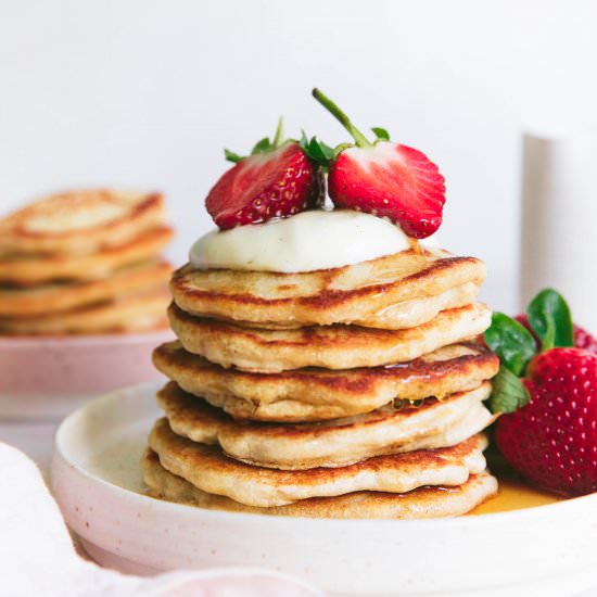 Healthy Oat Flour Pancakes - Recipe photo by sarahbellnutrition