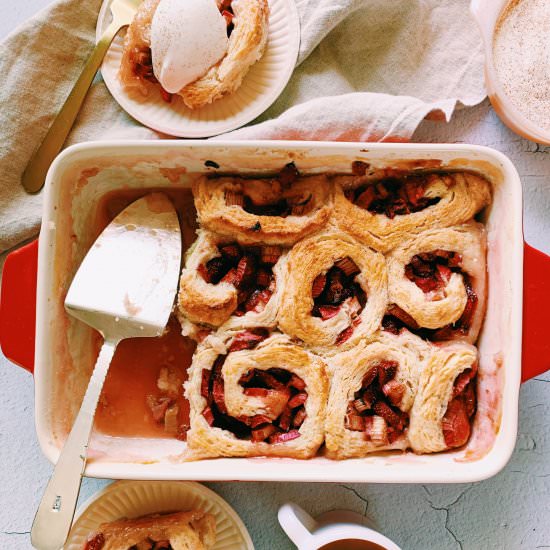 Rhubarb Roly Poly - Recipe photo by thefigjar