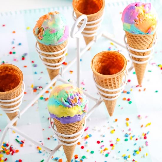 No Churn Rainbow Ice Cream - Recipe photo by Azestybite