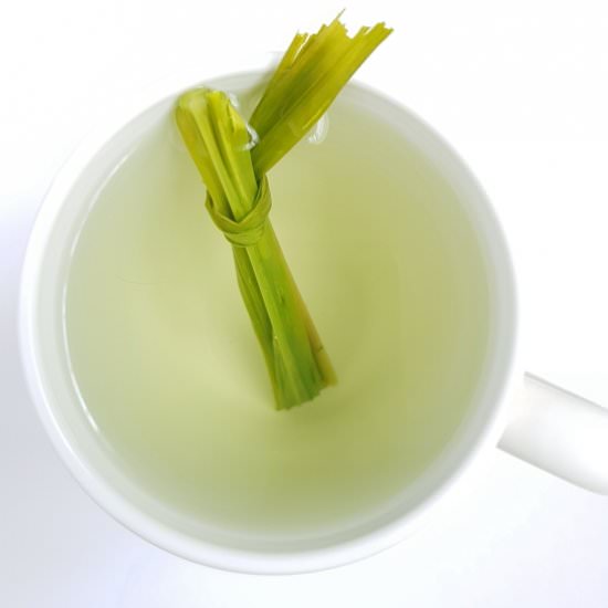 Easy Lemongrass Tea Recipe - Recipe photo by zenhealth