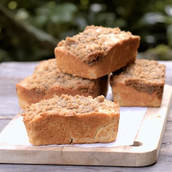 cardamom streusel mega muffins - Recipe photo by davebakes