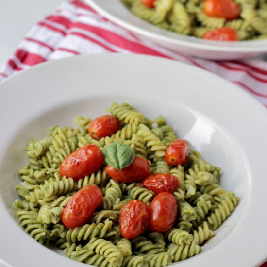 Pesto Pasta with Roasted Tomatoes - Recipe photo by alternativedish