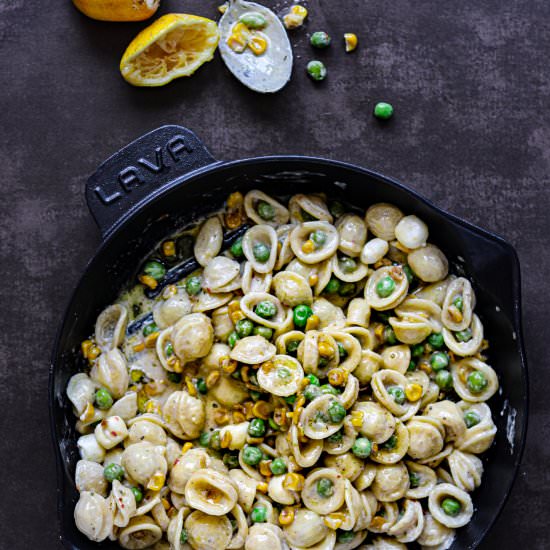 One Pot Peas + Corn Summer Pasta - Recipe photo by olivesintheoven