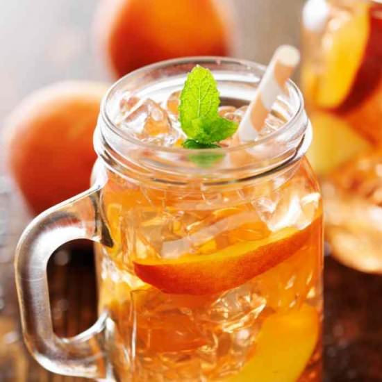 Peach Iced Tea Recipe - Recipe photo by Everything Pretty