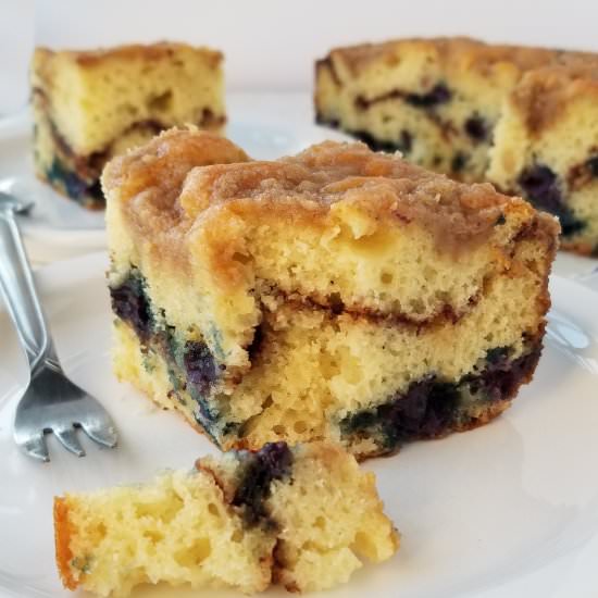 Blueberry streusel coffee cake - Recipe photo by amandacooksandstyles