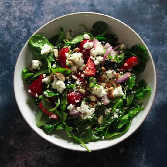 Strawberry Spinach Salad - Recipe photo by carrieskitchen