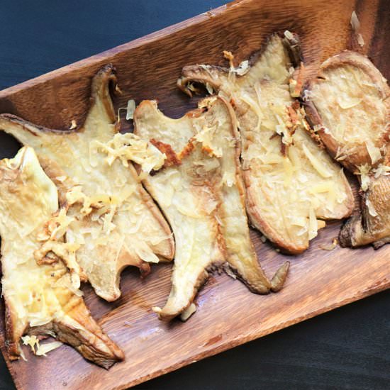 Crispy Black Pearl Oyster Mushrooms - Recipe photo by veryveganval