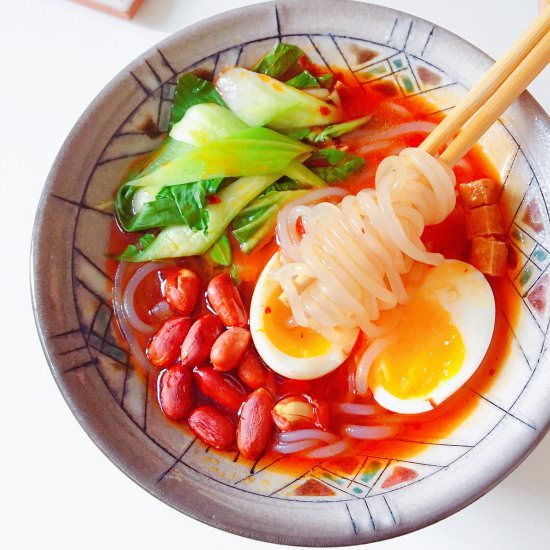 Sour and Spicy Chinese Noodles - Recipe photo by cookcookgo