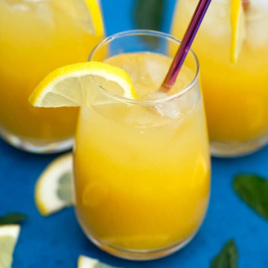 Mango Lemonade - Recipe photo by peasandpeonies