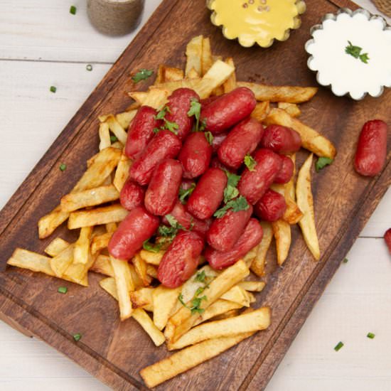 Salchipapa – Hot Dogs & Fries - Recipe photo by eatperu