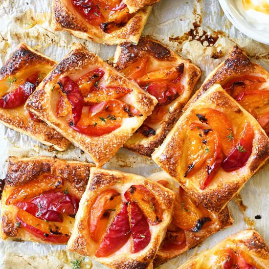 Honey apricot tarts - Recipe photo by servingdumplings