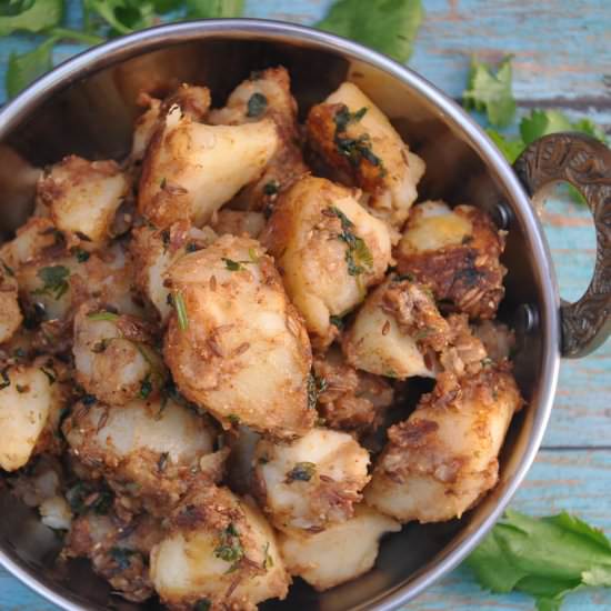 Masala Aloo/ Jeera Aloo - Recipe photo by ChezShuchi