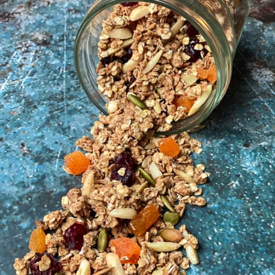 Tahini Granola - Recipe photo by ThreeTeasKitchen