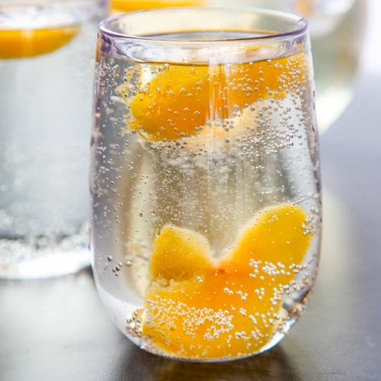 Peach Sangria - Recipe photo by BakingBeauty