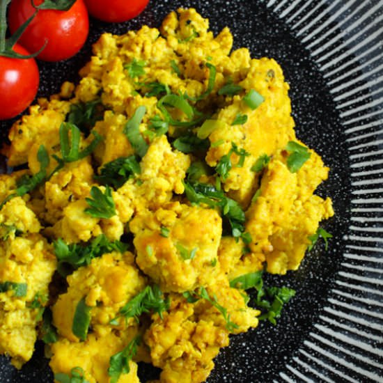 Eggy Scrambled Tofu - Recipe photo by The Pesky Vegan