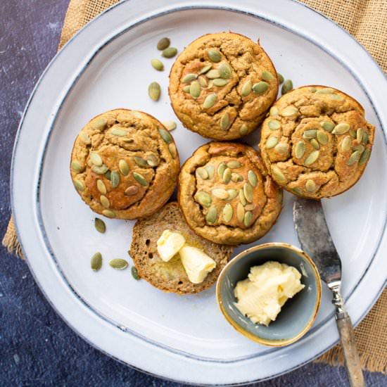 Pumpkin Spice Blender Muffins - Recipe photo by dinnertwist