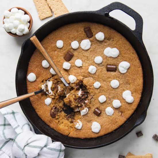 S'mores Cookie Skillet - Recipe photo by Mealswithmaggie