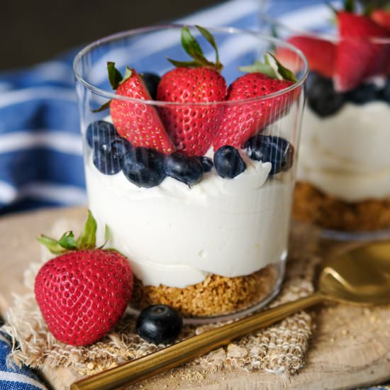 4th of July No Bake Mini Cheesecakes - Recipe photo by Everyday Gourmet with Blakely