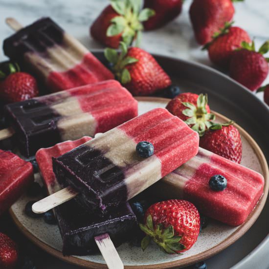 Patriotic Berry Popsicles - Recipe photo by plate_and_pen