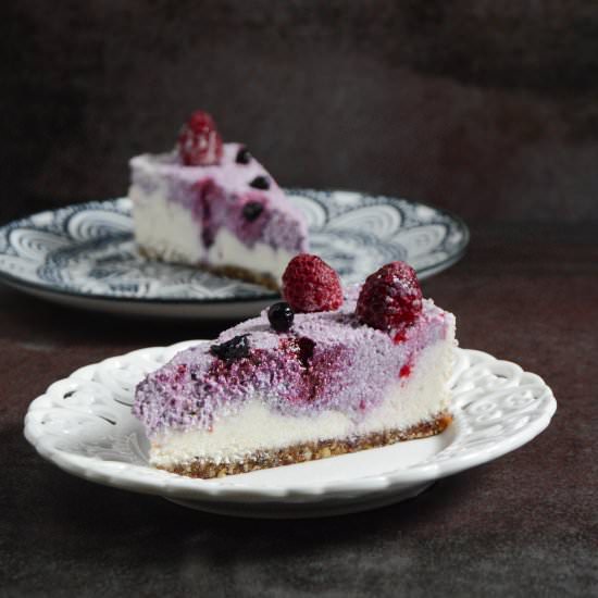 Raw cake with berries - Recipe photo by lipodve