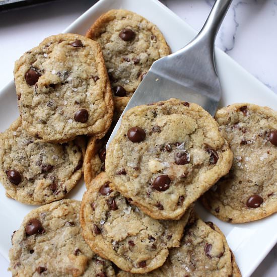 Easy Chocolate Chip Cookies - Recipe photo by thegranoladiaries