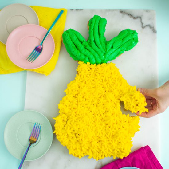 Pineapple Pull Apart Cupcake Cake - Recipe photo by thefairytalebakeshop