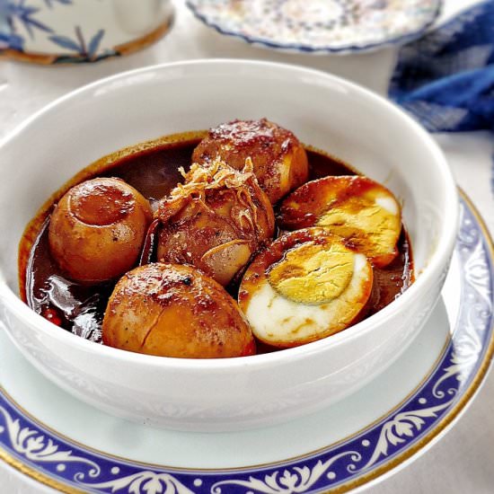 Indonesian food; Eggs in shrimp paste - Recipe photo by MyHomeDiaryinTurkey