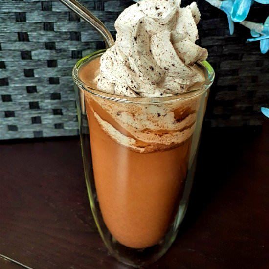 Oreo iced cappuccino - Recipe photo by Melamy
