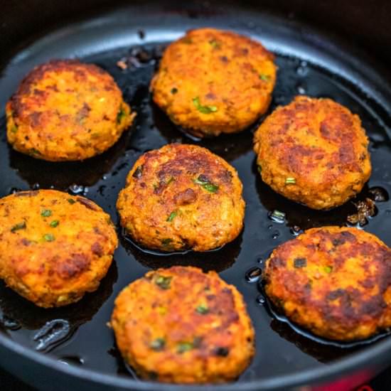 Salmon Patties - Recipe photo by 30minutesmeals