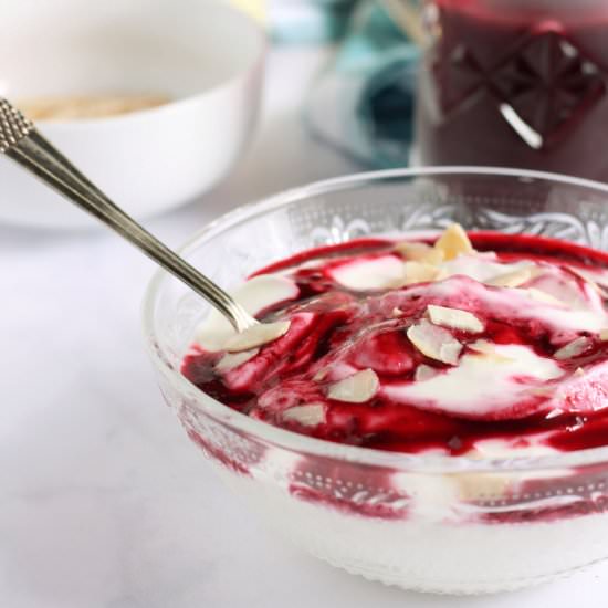 Easy Blackcurrant Coulis - Recipe photo by effortlessfoodie