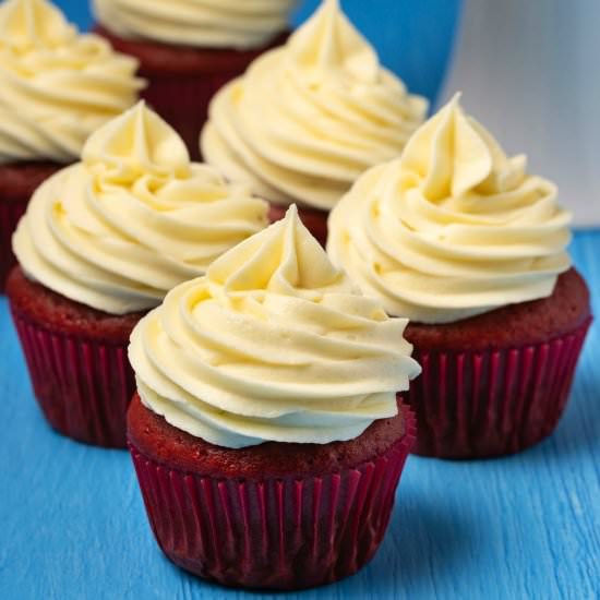 Red Velvet Cupcakes - Recipe photo by gimmethatflavor