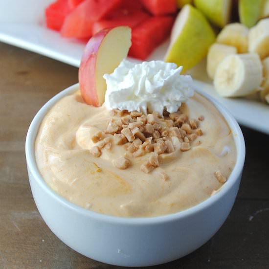 Creamy Caramel Healthy Fruit Dip - Recipe photo by healthbeet