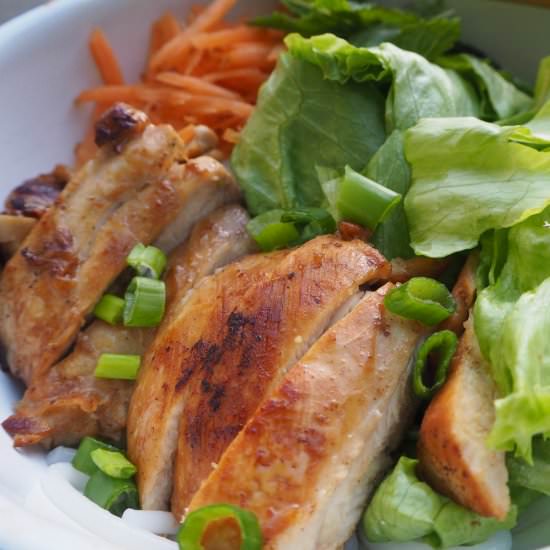 Lemongrass chicken with nuoc cham - Recipe photo by earlgreythursday