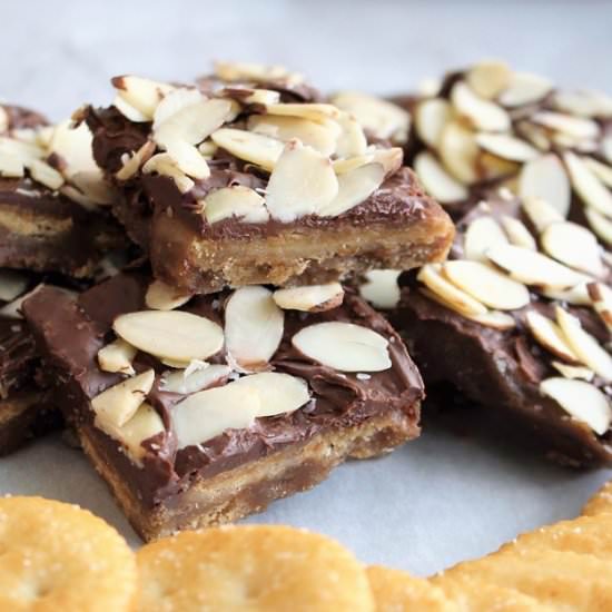 Ritz Crackers Chocolate Toffee - Recipe photo by MyRecipeReviews