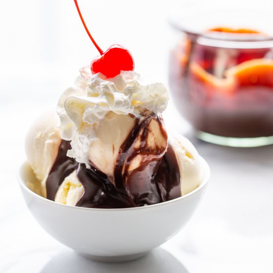 Hot Fudge Sauce - Recipe photo by Savingroomfordessert