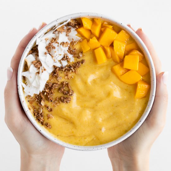 Mango Turmeric Smoothie Bowl - Recipe photo by purelykaylie