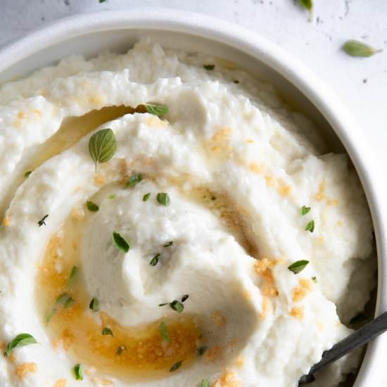 Mashed Cauliflower Recipe - Recipe photo by theforkedspoon