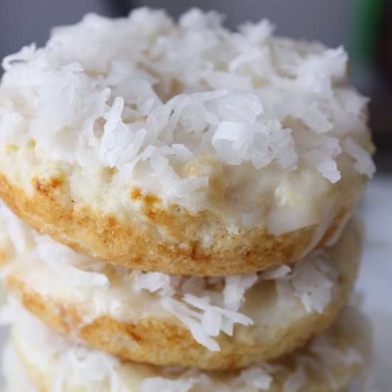 Piña Colada Donuts - Recipe photo by justastasty