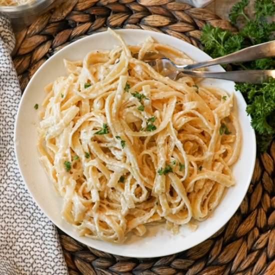 Best Homemade Alfredo Sauce - Recipe photo by Modern Meal Makeover