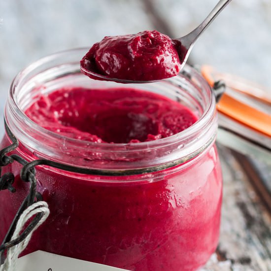 blackcurrant curd - Recipe photo by Recipe Crumbs